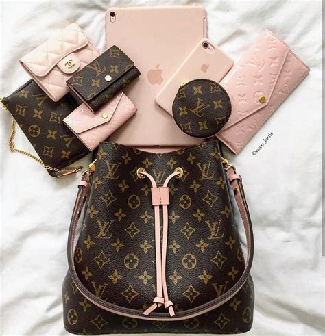 are louis vuitton bags cheaper in new york|louis vuitton price list 2022.